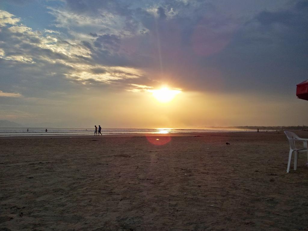 Pousada Raios De Sol Indaia بيرتيوغا المظهر الخارجي الصورة